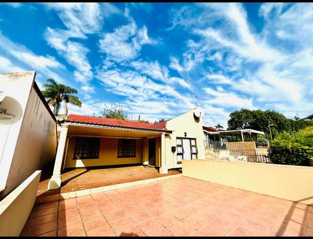 3 BEDROOM HOUSE FOR SALE IN NEWLANDS WEST